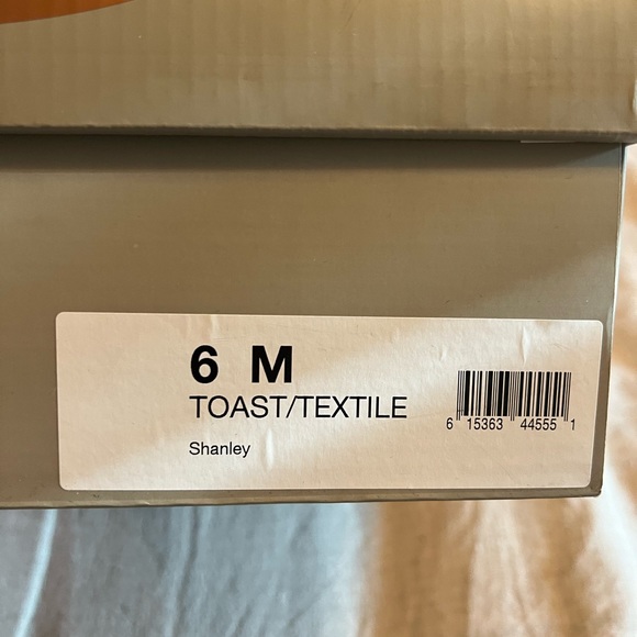 NWT Crown Vintage Shanley bootie-kids/womens - Picture 4 of 7